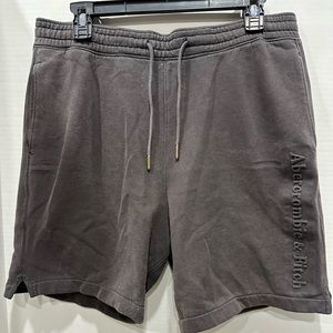 Dark Grey Abercrombie & Fitch Shorts Size Medium